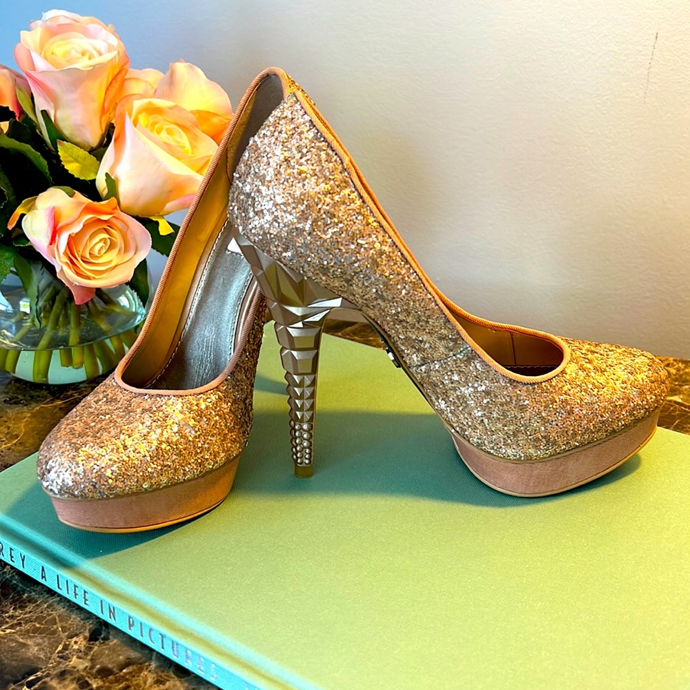 Rachel Roy 5.5 platform gold heels sparkle rose gold